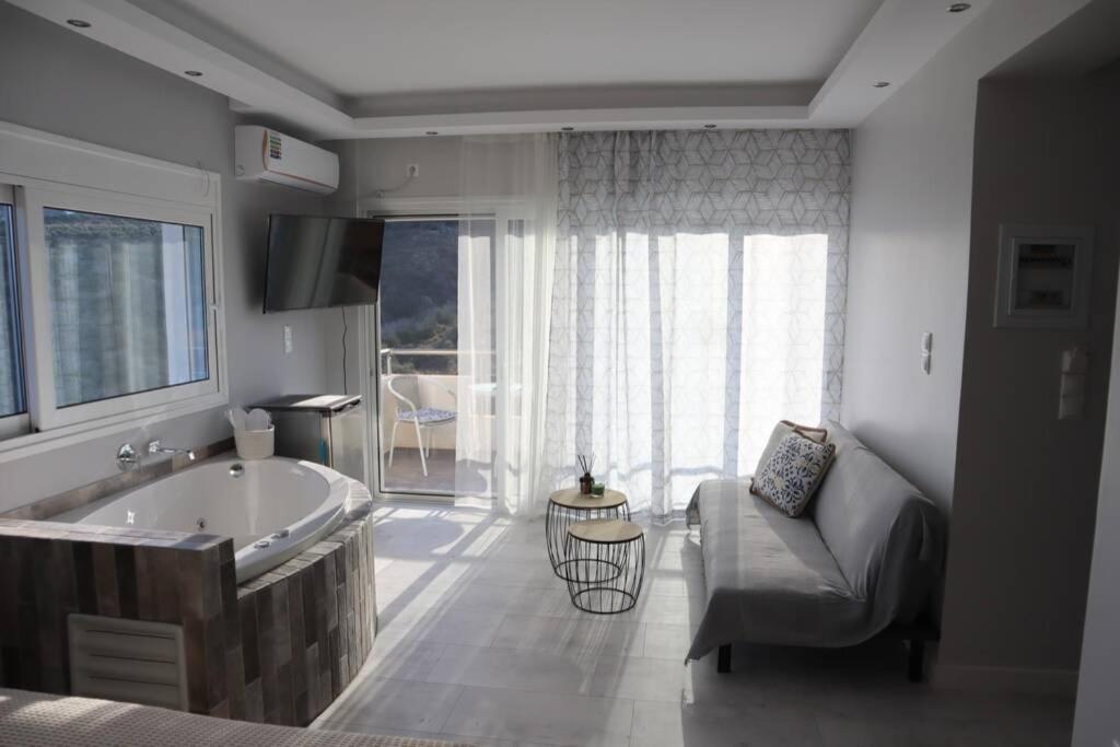 360° View Suites Tan Neapoli Voion Ngoại thất bức ảnh